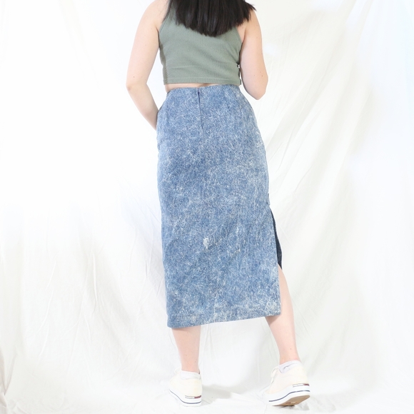 Vintage Acid Wash Midi Skirt - Picture 3 of 4